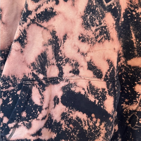 Hand Bleached Sweatshirt - Picture 4 of 4